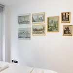 Spacious 3 bedroom apt in Covent Garden