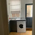 Unique 2 Bedroom Apartment In London/ Excel / Olympic City Close To Central Line Tube Station With Gated Parking Space