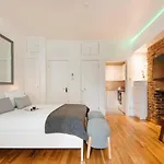 The Lovely Longridge Road Apartment