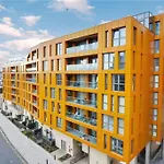 Luxury 5* Penthouse Greenwich Sleep 9 With Parking