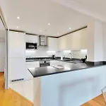 Modern 1Bed Flat Close To All London\'S Attractions