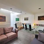 Stylish Apartment Near Carnaby Street