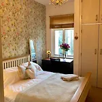 Spacious Apartment In The Heart Of Camden Town