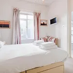 Classy And Spacious One Bedroom Flat In Amazing Location
