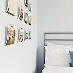 Spacious 2 Bedroom Apartment in Cricklewood
