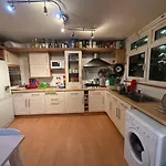 Arbnb Comfy Sleep Guest House Self Catering Private Bedrooms 60 Pound Per Night Per Person
