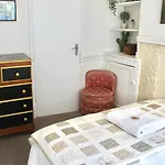 Vintage Styled House Central Camden