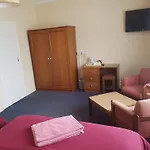 Avoca House Hotel