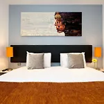 Staycity Aparthotels Deptford Bridge Station
