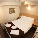 Holland Court Hotel