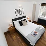 New! Big 2 Bedr/3 Beds Best Covent Garden!
