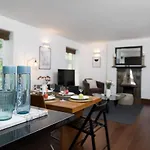 New! Big 2 Bedr/3 Beds Best Covent Garden!