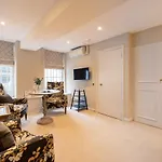 Knightsbridge Roof Garden Rooms