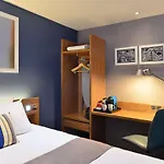Travelodge London Acton