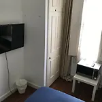 Golders Guesthouse