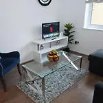 Jdb West Ham Apartment