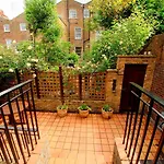 Serene Townhouse With Parking