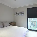 Modern Bedroom In London !!