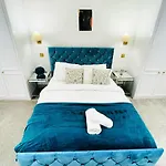 The Belgravia Boutique