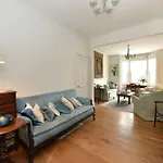 Pooters London, Elegant Townhouse, Very Central