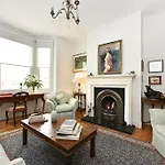 Pooters London, Elegant Townhouse, Very Central