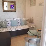Marahanata Jadwin 1 Beautiful Apartment 1 Bedroom Flat