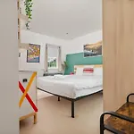 Guestready - Artsy Penthouse In Heart Of The City