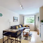 Lovely 1 bedroom flat in Wimbledon