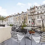Somerset Court Kensington Apartments