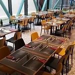 Grand Plaza Serviced Apartments