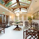 Twenty Nevern Square Hotel