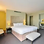 Axiom Park Hotel