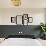 The Limehouse Classic - Endearing 2Bdr Flat With Balcony