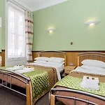 Gower House Hotel