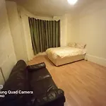 Elmdene Road - Large Room