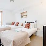 Premium Excel 3 & 2 Bedrooms