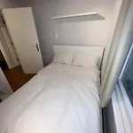 Lovely 1 bedroom apartment in West Kensington