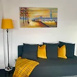Beautiful Quality Apartment In Camden Town