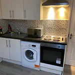 Lovely 1-Bedroom Flat in London