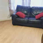 Elmdene Road - Large Room