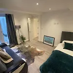 Lovely 1 Bedroom Apartment - Maida Vale London