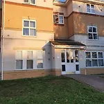 Lovely 2-Bedroom Condo With Indoor Fire Place
