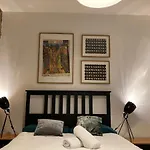 Clerkenwell Apartments By Dc London Rooms