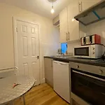 Earl\'S Court Studios
