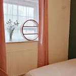 Greenwich London 1930S Retro Flat