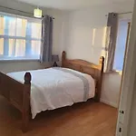 Lovely 2-Bedroom Condo With Indoor Fire Place