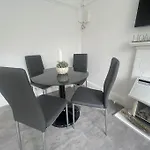 Cosy 2 Bed In Tower Bridge Road