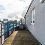 Lovely Penthouse Near Canary Wharf