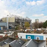 Luxury Chelsea Apartment