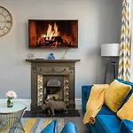 Immaculate 3Bd House In Parson Green Fulham